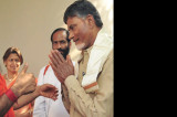 Chandrababu Naidu Urges Swami Ramdev to Establish Yoga Centre in Tirupati