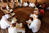 From Pakistan to Palestine, Muslims around the world observe Ramazan