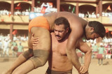 Salman Khan’s Sultan’s day 8 box office collection’s Rs 219.6 cr: Can it destroy Aamir Khan’s PK record?