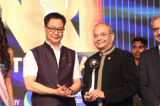 Dr. Manu Vora Receives “NRI of the Year Award 2018” for Philanthropy