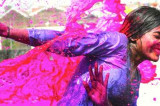 Holi special: Tips to prevent hair damage pre and post Holi