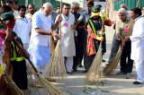 PM, With Broom, Launches Swachh Bharat Abhiyan