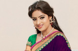 Diya Aur Baati Hum: Will Sandhya give her child to Bulbul? Diya Aur Baati Hum: Will Sandhya give her child to Bulbul?