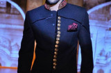 Ranbir Kapoor to set the ramp on fire for Manish Malhotra at Lakhme Fashion Week!