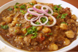 Mama’s Punjabi Recipes: Bhature wale Chole (Chickpeas for Deep Fried Bread)