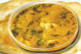Mama’s Punjabi Recipes: Aaloo Puriyan (Potatoes & Deep Fried Puff Bread) Mama’s Punjabi Recipes: Aaloo Puriyan (Potatoes & Deep Fried Puff Bread)