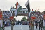 Stone throwing, anti-India slogans by Pak gallery sully Wagah border ceremony Stone throwing, anti-India slogans by Pak gallery sully Wagah border ceremony