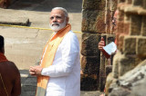 PM Modi asks BJP leaders to work for poor Muslims, slams Oppn over EVM row PM Modi asks BJP leaders to work for poor Muslims, slams Oppn over EVM row