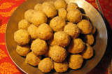 Mama’s Punjabi Recipes: Gur Gaund Ladoos (Molasses Gum Balls)