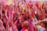 Spectacular Vibha Holi 2018 Brings Color and Cause Together Spectacular Vibha Holi 2018 Brings Color and Cause Together