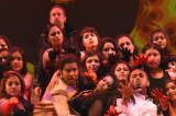 Om Shanti Om Redux, Onstage Glamor and Vibrant Colors Intact Om Shanti Om Redux, Onstage Glamor and Vibrant Colors Intact