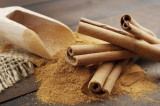 From cinnamon tea to ice packs: Natural ways to stop heavy bleeding during periods From cinnamon tea to ice packs: Natural ways to stop heavy bleeding during periods
