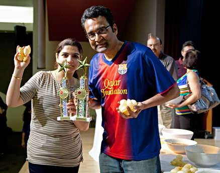 Poonam Ahuja and Rajiv Nema, winners of the Golgappa Eating Competition at ICC. (ICC photos) Read more at http://www.indiawest.com/news/11038-icc-cooking-event-features-chopped-judge-maneet-chauhan.html#bPIXobwTajFqptF3.99 