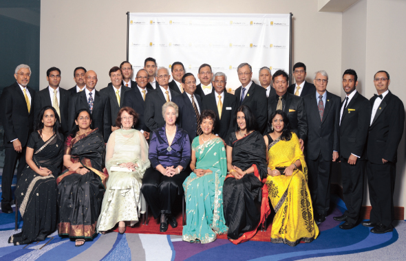 Houston Mayor Annise Parker with the Board and VIP guests at the Pratham Gala last Saturday, April 27 at the Hilton Americas.