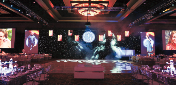 The center stage of the reception at the Hilton Americas.