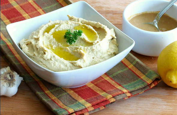 Hummus-punjabi-style-in-1