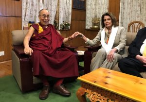 U.S. House Minority Leader Nancy Pelosi meets Tibetan spiritual leader the Dalai Lama at his headquarters in Dharamsala, India May 9, 2017. REUTERS/Douglas Busvine