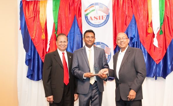 Dinesh D. Shah (left), Young Engineer of the Year 2018 Award recipient Sirish Madichetti, and H H Doshi.
