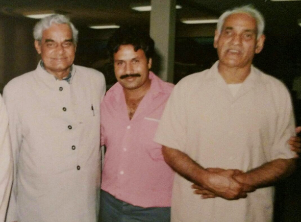 Jagdish Sharda with Atal Bihar Vajpayee.