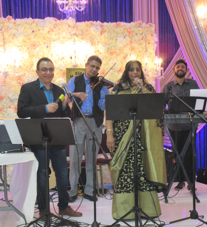 The entertainers (from left), Imtiaz Munshi, Azim Khan, Uma Mantravadi and Kamal Hajji did a 75 minute set of songs.